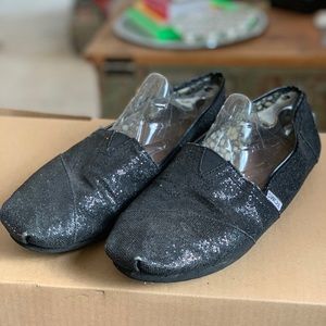 Toms Black glitter size W9.5